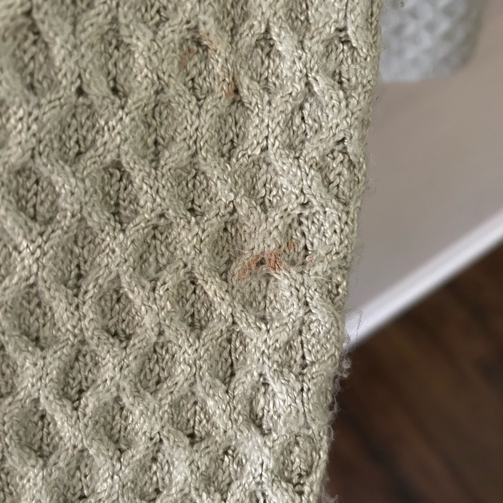 Rylee + Cru sweater size XS - Picture 4 of 5